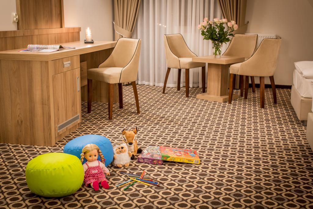 Borowy Dwor- Biznes, Spa & Fun Szaflary Ngoại thất bức ảnh