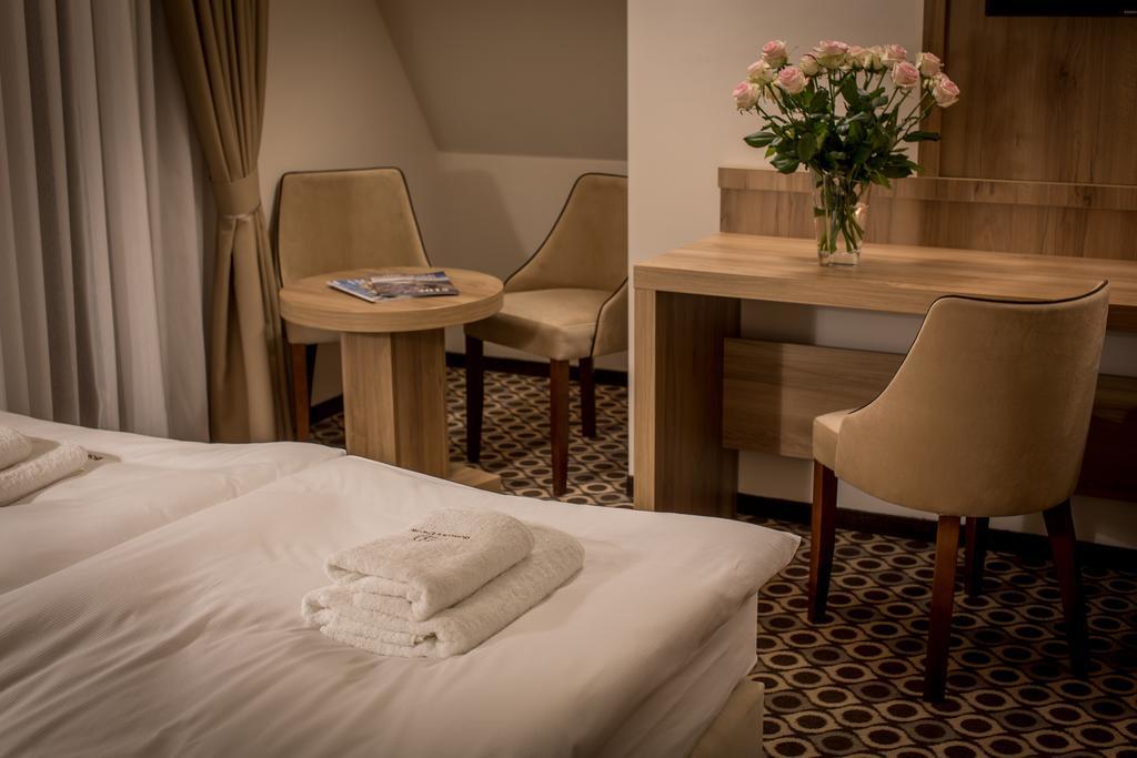 Borowy Dwor- Biznes, Spa & Fun Szaflary Ngoại thất bức ảnh